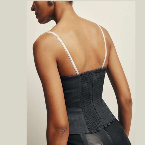 ❤️ Reformation * Melanie Top * Black ❤️ - Picture 3 of 6